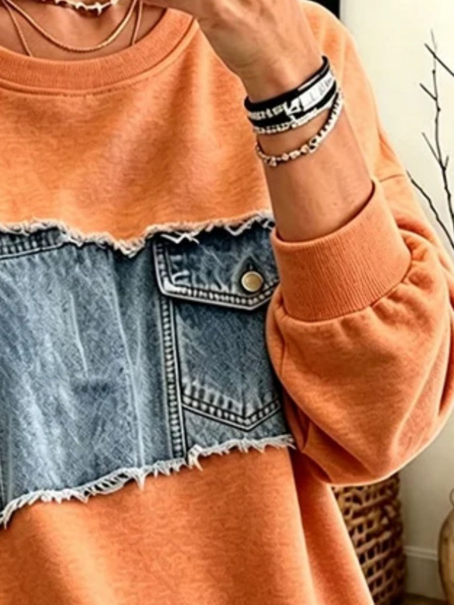 streetwear sweatshirt in White with crew neck