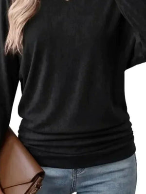 modern t-shirt in Burgundy with crew neck