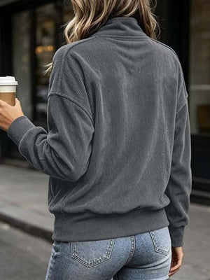 sweatshirt in Navy