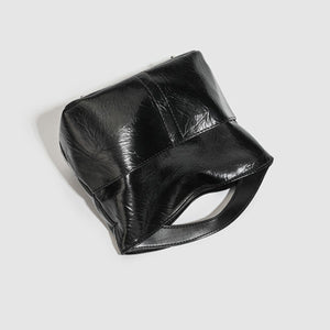 Black with tote with glossy finish