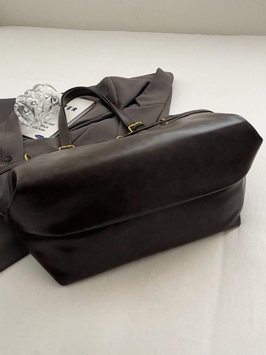 tote in Black with adjustable straps and large