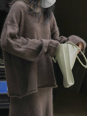 Coffee pullover sweater with hip-length and pullover