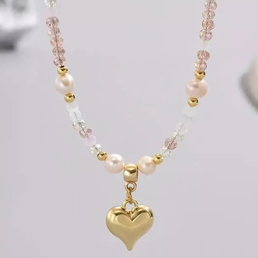 necklace in gold with beaded and choker