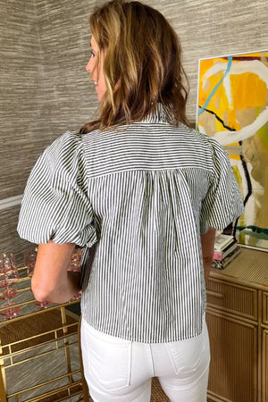 Maternity striped shirt with puff sleeves and ruffle detail, buttoned front, casual style