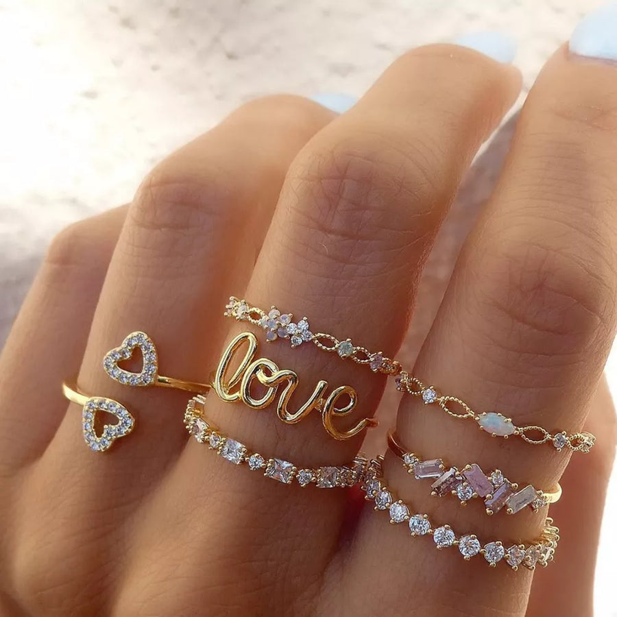 18K Gold-Plated,Alloy,Zircon Care instructions: Avoid wearing during exercise, a ring in clear with fitted silhouette