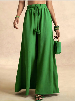 wide-leg pants in Green with drawstring and full-length