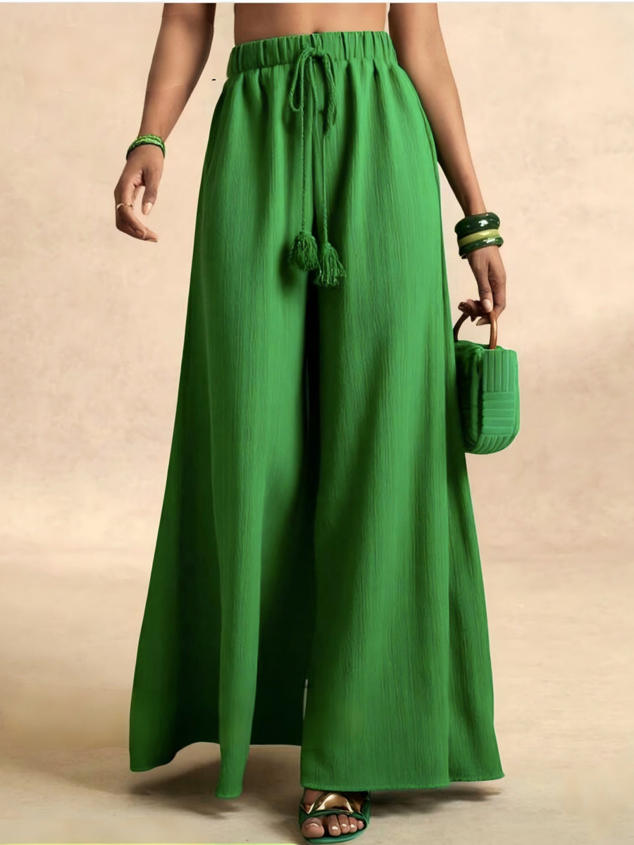 wide-leg pants in Green with drawstring and full-length