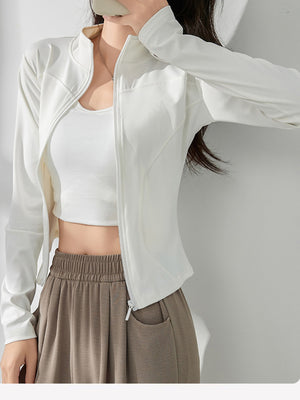 athleisure windbreaker in Ivory with mock neck