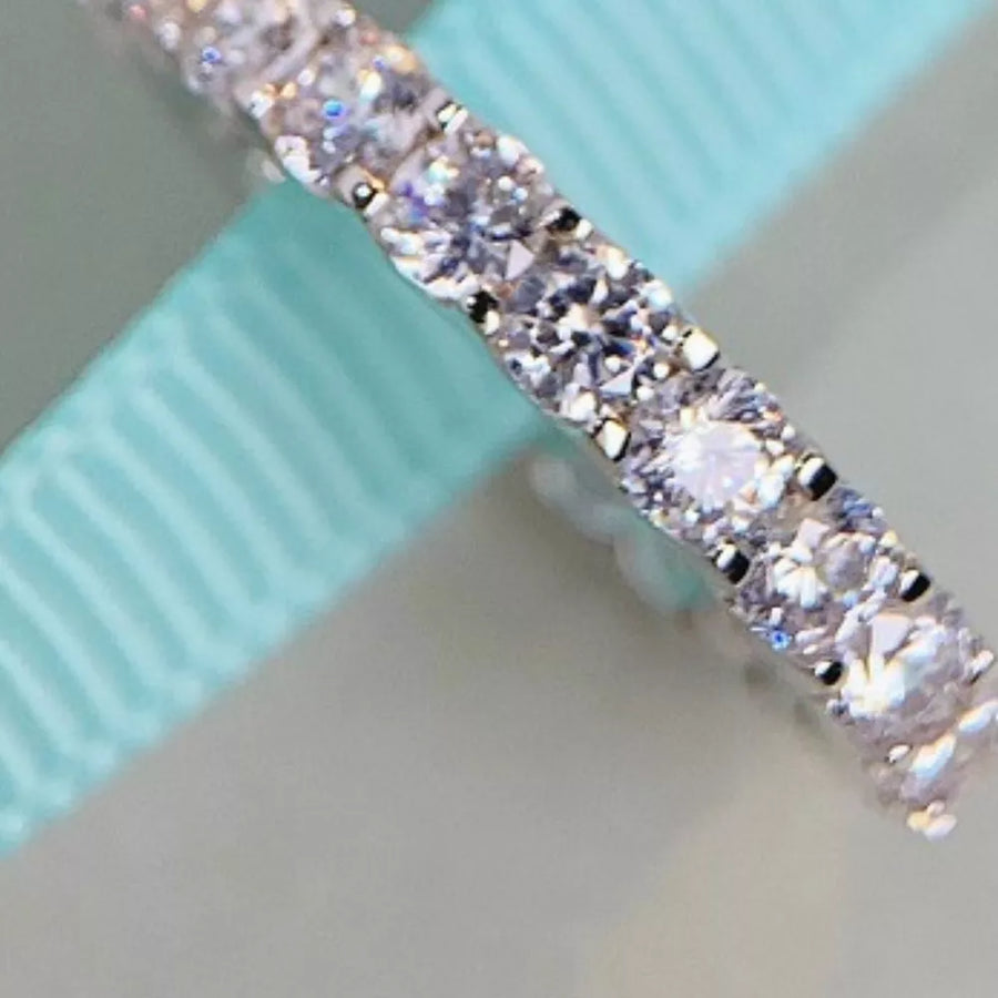 925 Sterling Silver Zircon Ring in silver with zircon stones