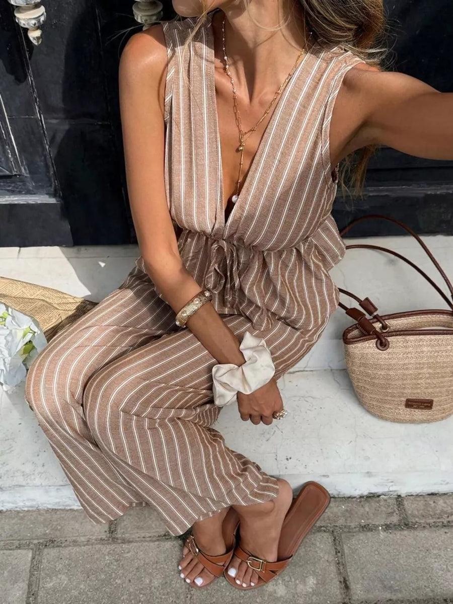 Chic striped two-piece set with tie front, V-neck, wide leg pants, camel and white.