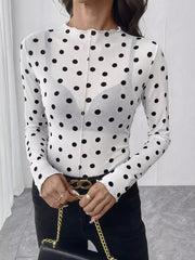 Black blouse with hip-length and pullover