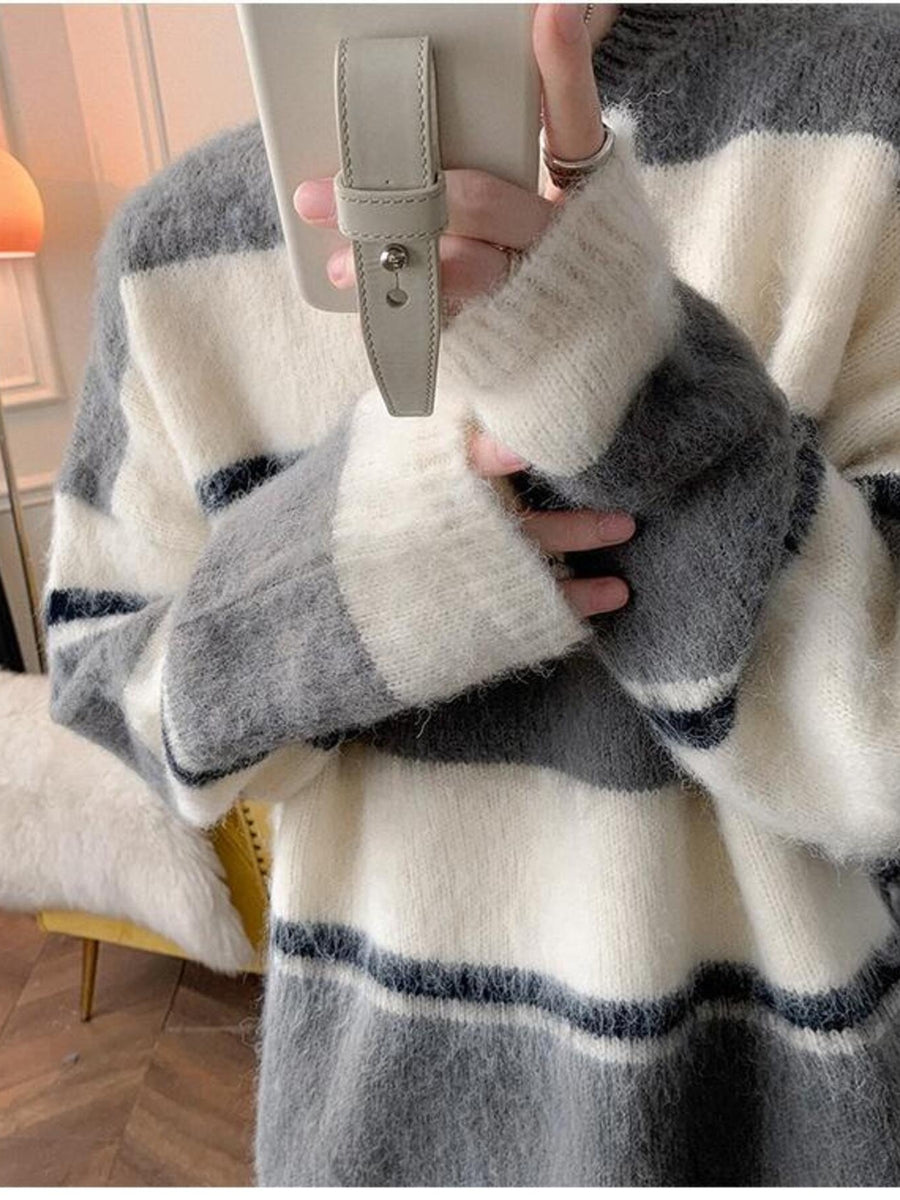 Striped fuzzy sweater with long sleeves