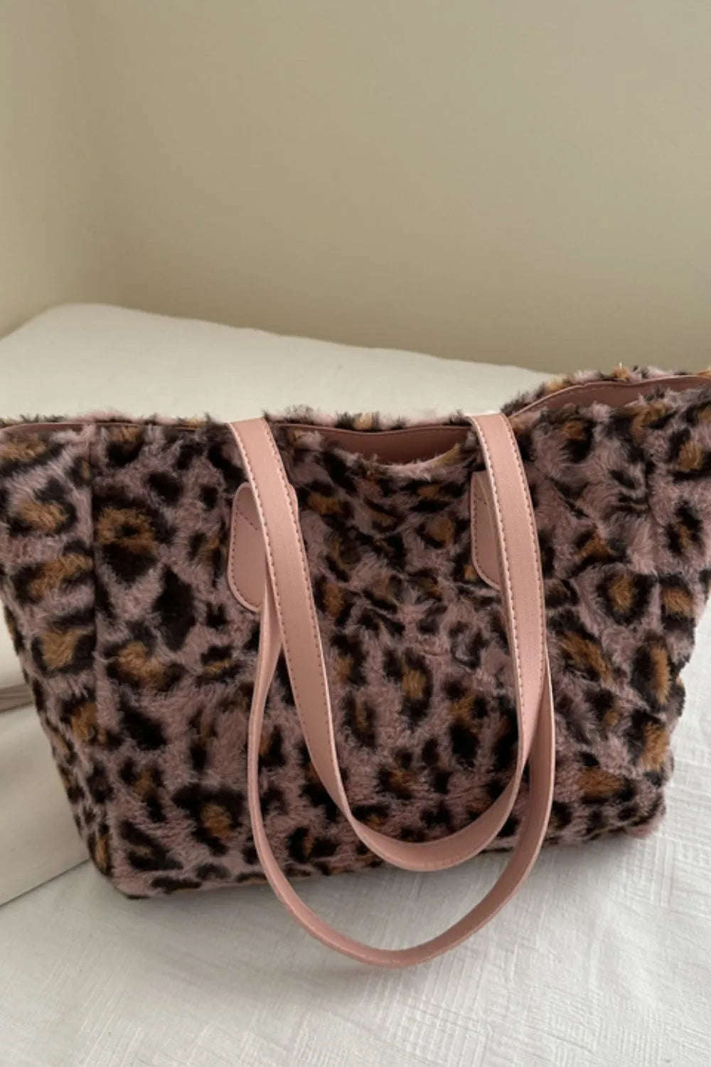 Fuzzy leopard print shopper bag with blush pink handles