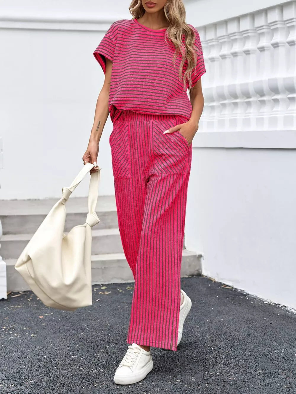 two-piece set in cream with drawstring and waist-length, ankle-length