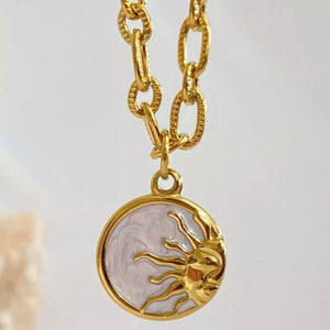 18K Gold-Plated, Titanium Steel, Pearl Shell Care instructions: Avoid wearing du necklace in Moon with straight silhouette