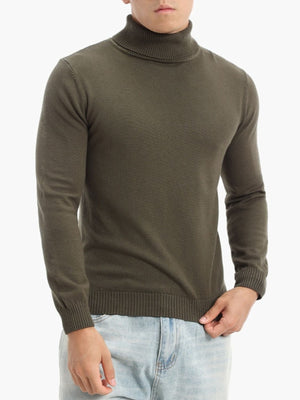 classic turtleneck sweater in Black with turtleneck