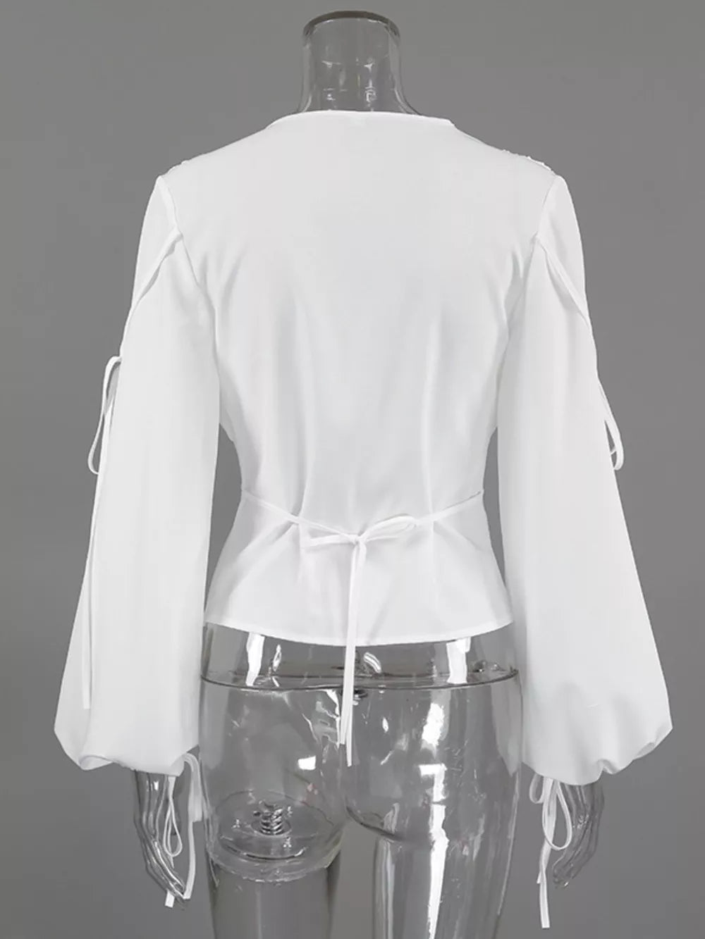 blouse in White