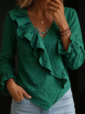 blouse in White with ruffled and hip-length
