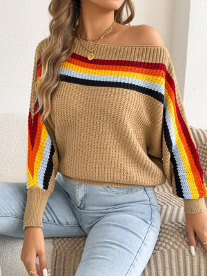 pullover sweater in Orange with ribbed stretch and hip-length