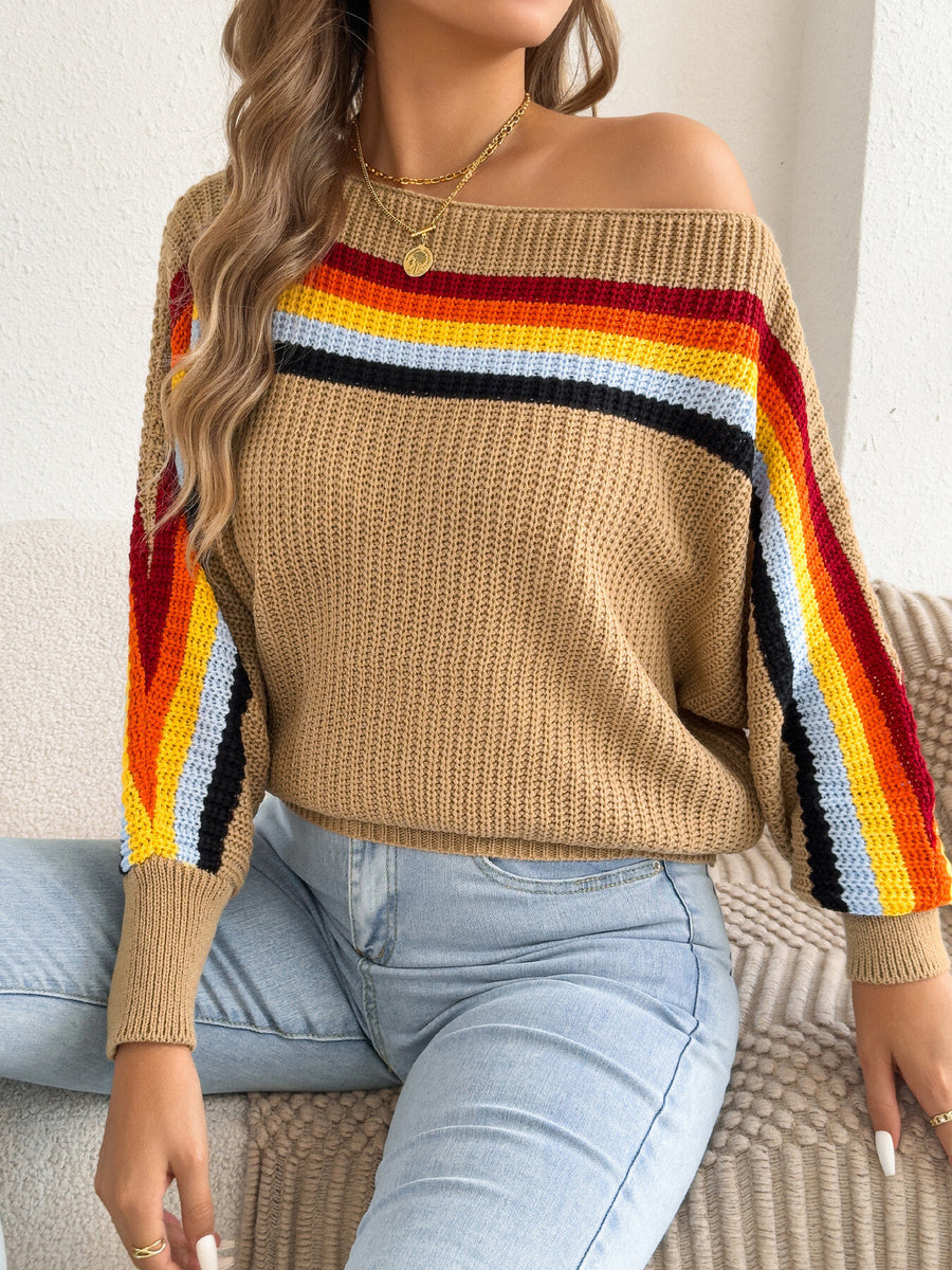 pullover sweater in Orange with ribbed stretch and hip-length