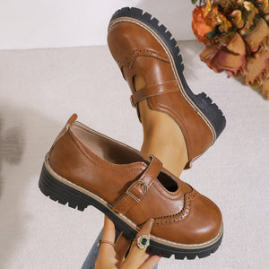 Buckle Round Toe Platform Loafers in Black with round toe
