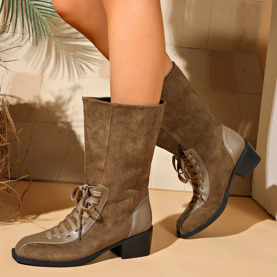 boots in black with block heel and mid-calf