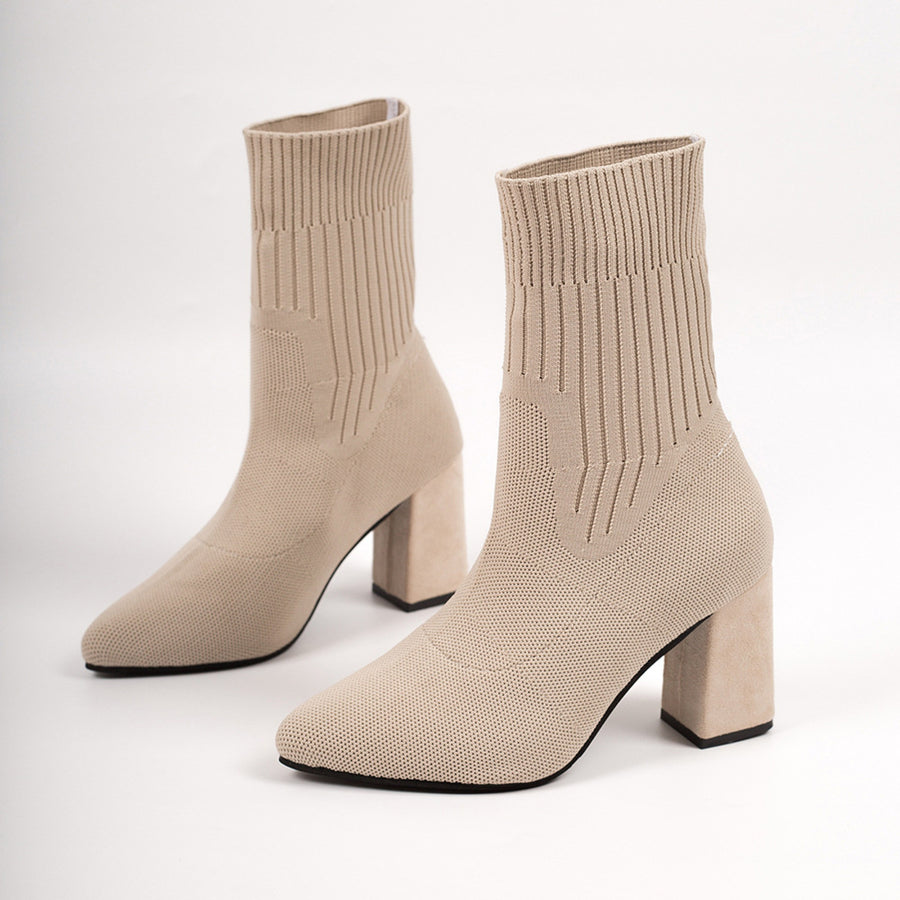 boots featuring ribbed in Black with Polyester,Rubber Imported Size &amp texture