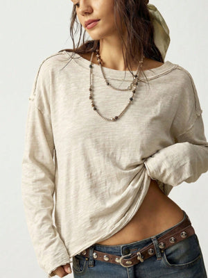 Black t-shirt with raw hem and long sleeve