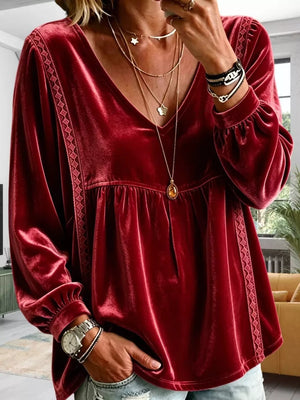 100% polyester Care instructions: Machine wash cold blouse in Black with relaxed silhouette