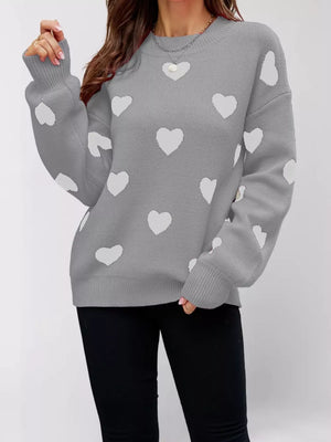 pullover sweater in black with ribbed and hip-length