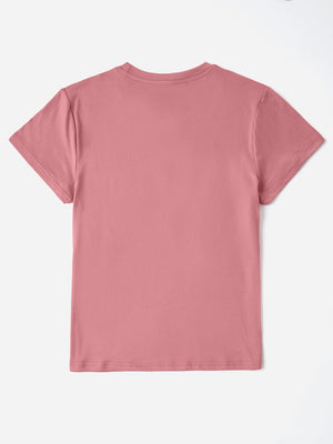 Dusty Pink crewneck t-shirt with short sleeves and a relaxed fit.