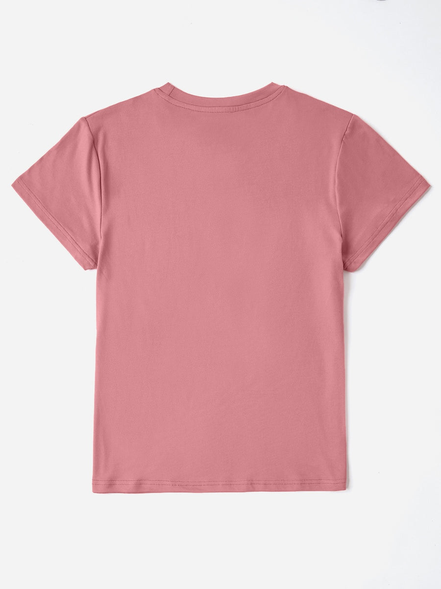 Dusty Pink crewneck t-shirt with short sleeves and a relaxed fit.