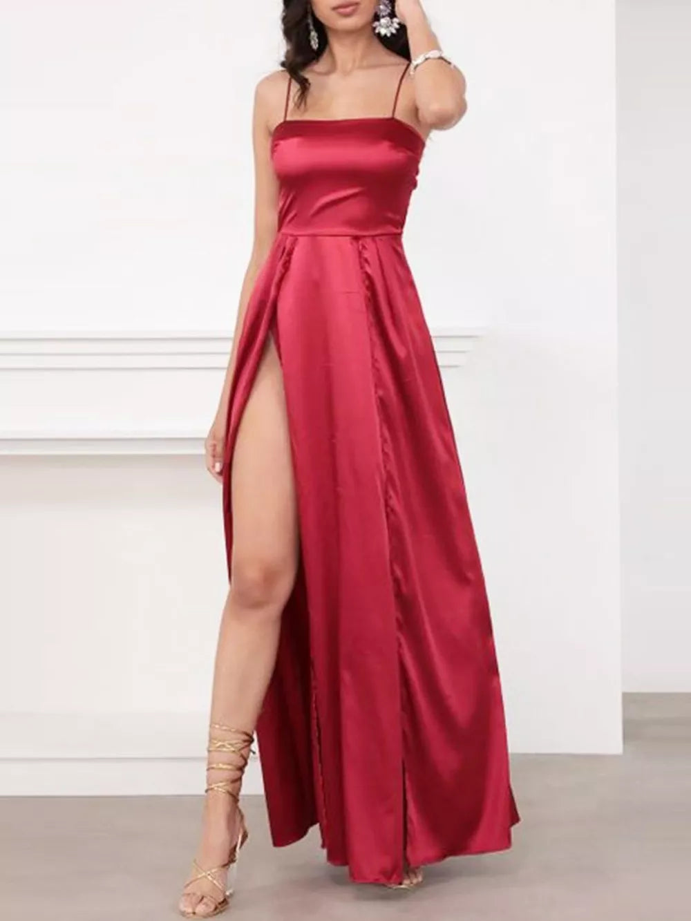 Spaghetti Strap High-slit Maxi Dress in Green with side slit