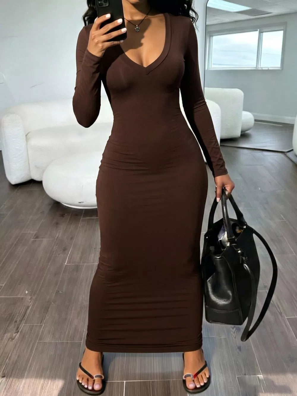 Brown maxi dress with maxi and pullover