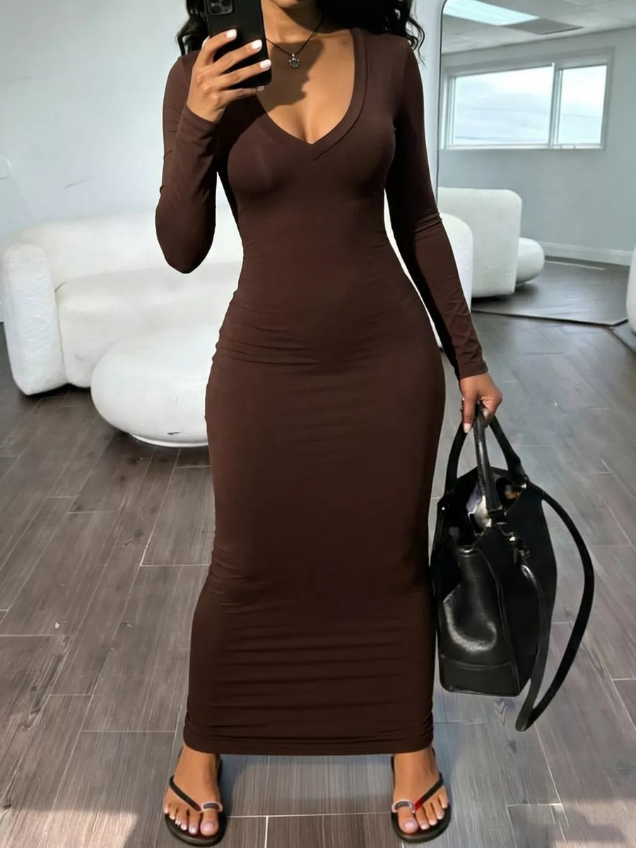 Brown maxi dress with maxi and pullover