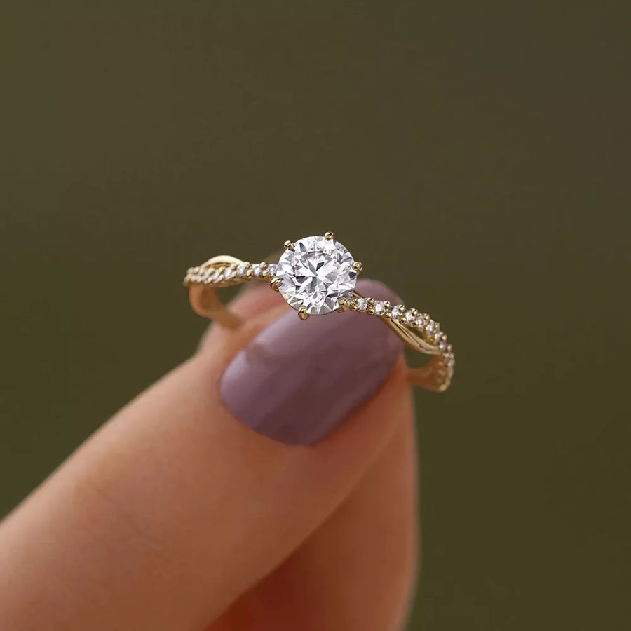 18K Gold-Plated,925 sterling silver,Zircon Care instructions: Avoid wearing duri ring in Gold with jewelry silhouette