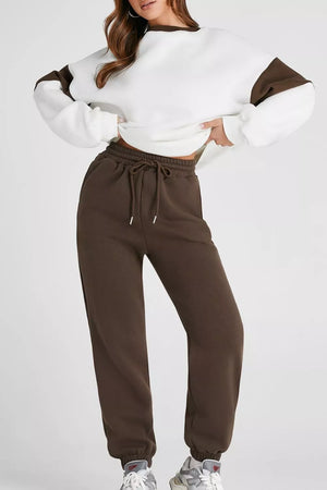 Oversized active set sweatshirt and joggers in chocolate brown with contrast stitching.