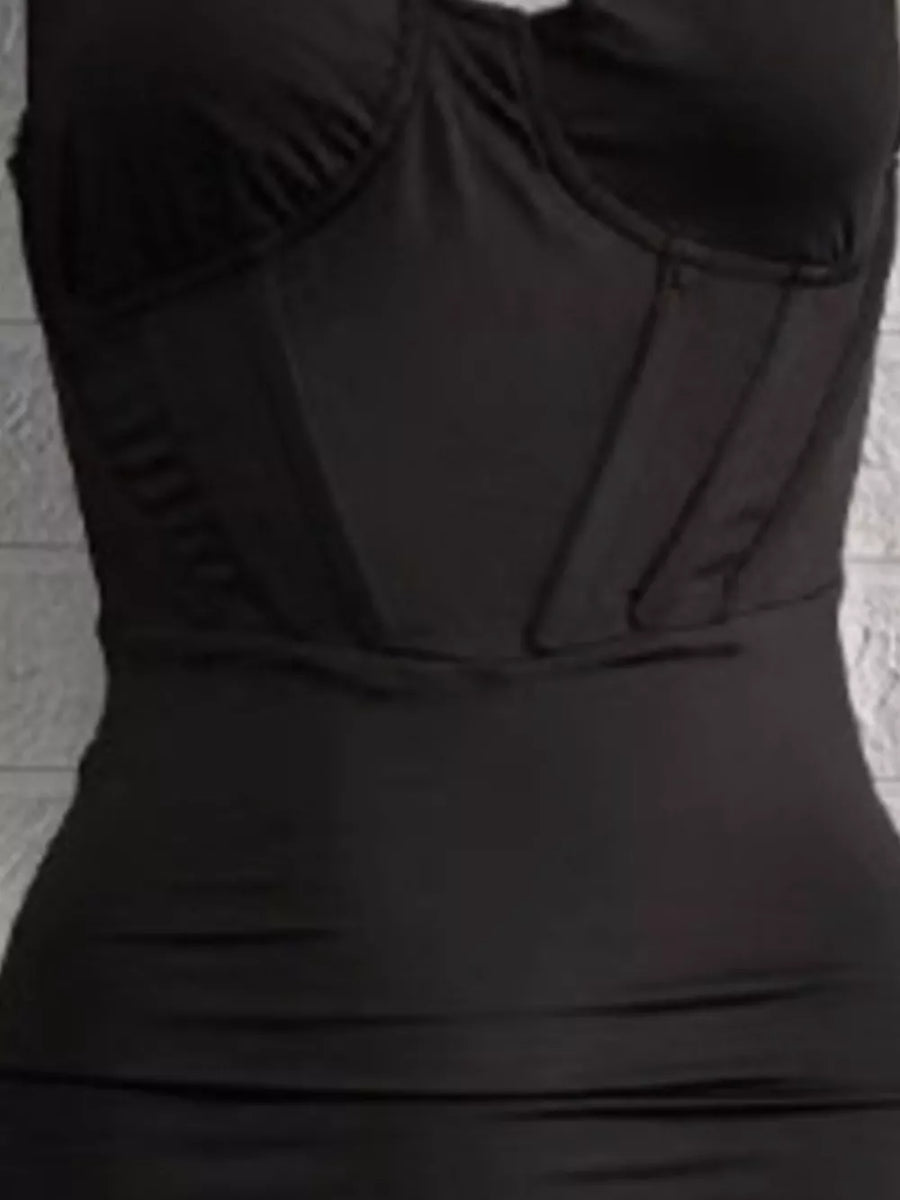 100% polyester Care instructions: Machine wash cold midi dress in Black with fitted silhouette
