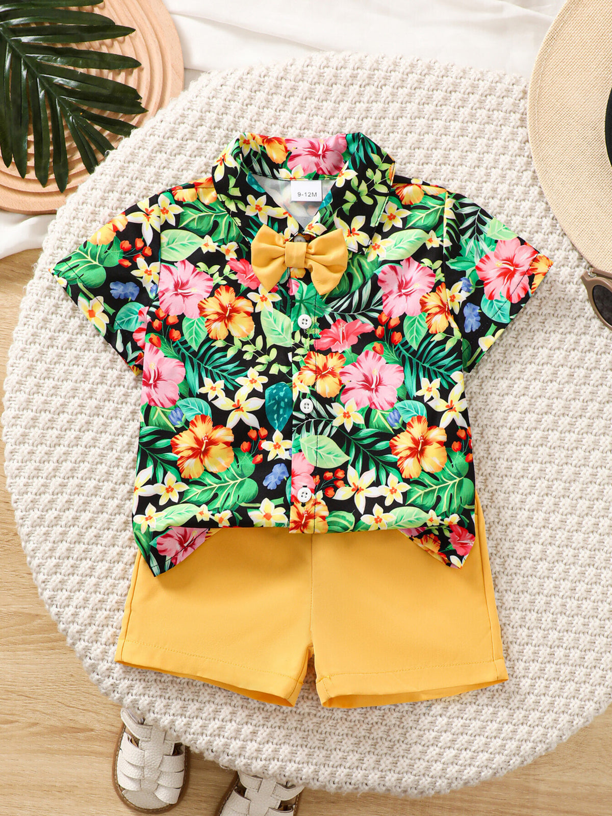 Baby boys' tropical print shirt and yellow shorts set with bow tie