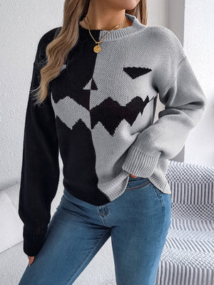 Gray relaxed pullover sweater with crew neck