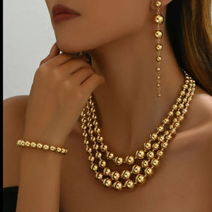 glam jewelry set in Gold with not applicable