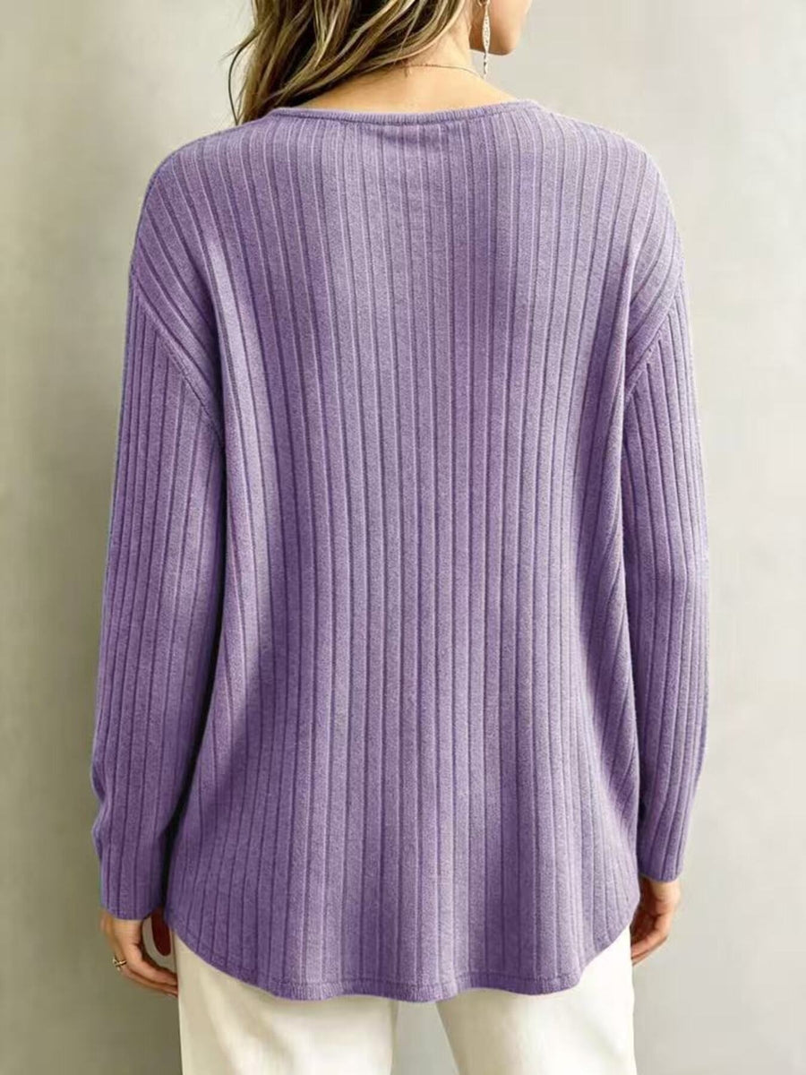 V-Neck Ribbed Long Sleeve T-Shirt in Burgundy