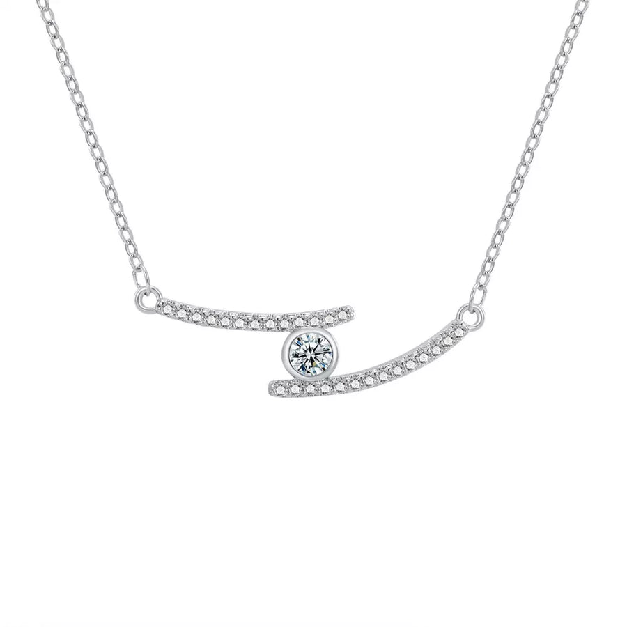 necklace in Silver with moissanite stone and princess