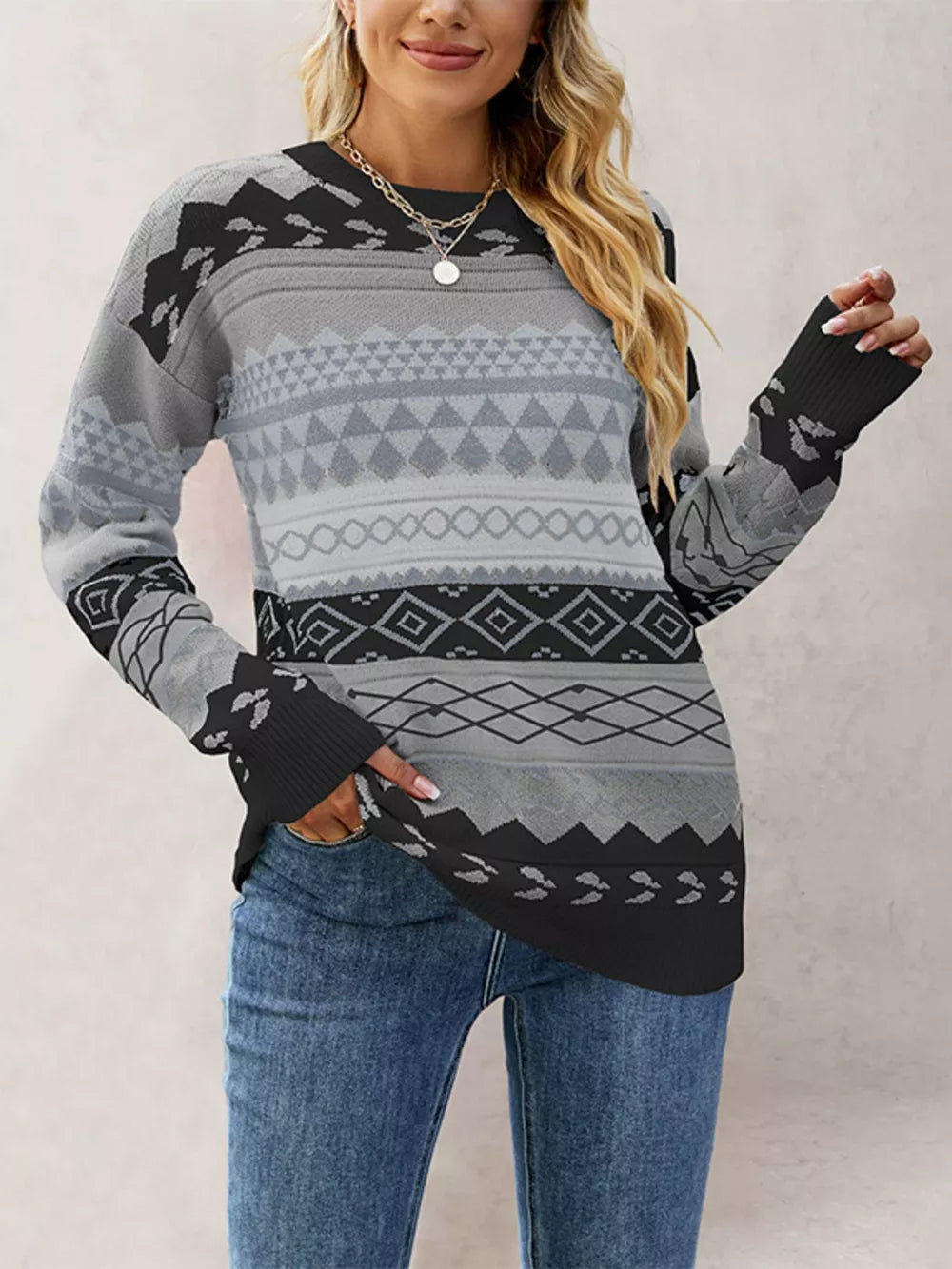 bohemian pullover sweater in Khaki with crew neck