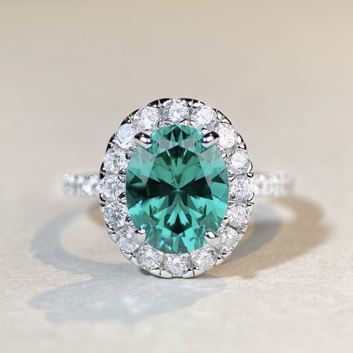 925 Sterling Silver Oval Zircon Ring in teal with oval cut