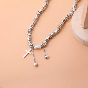 necklace in silver