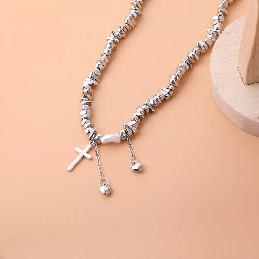 necklace in silver