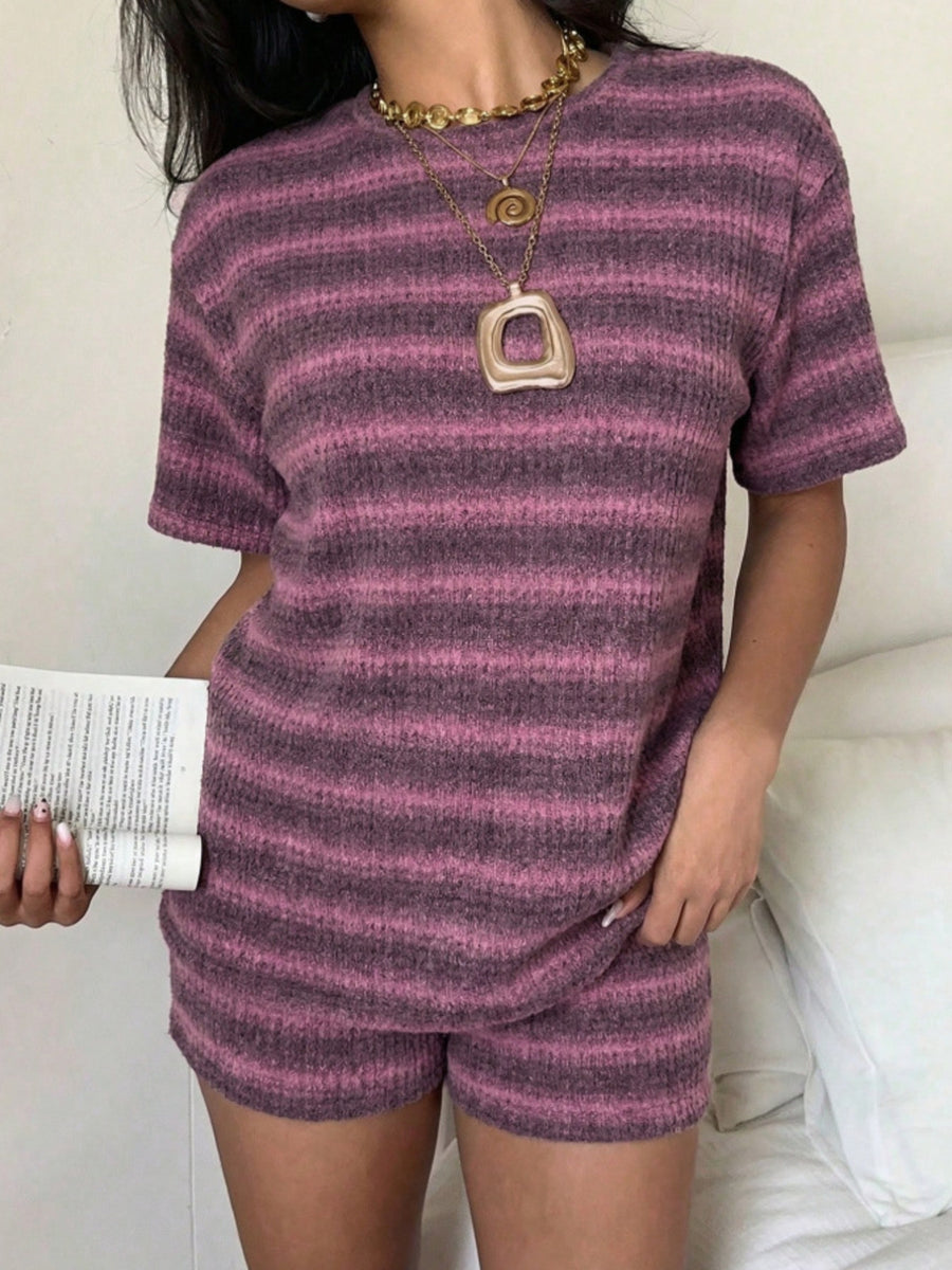 Pink lounge set with pullover and striped