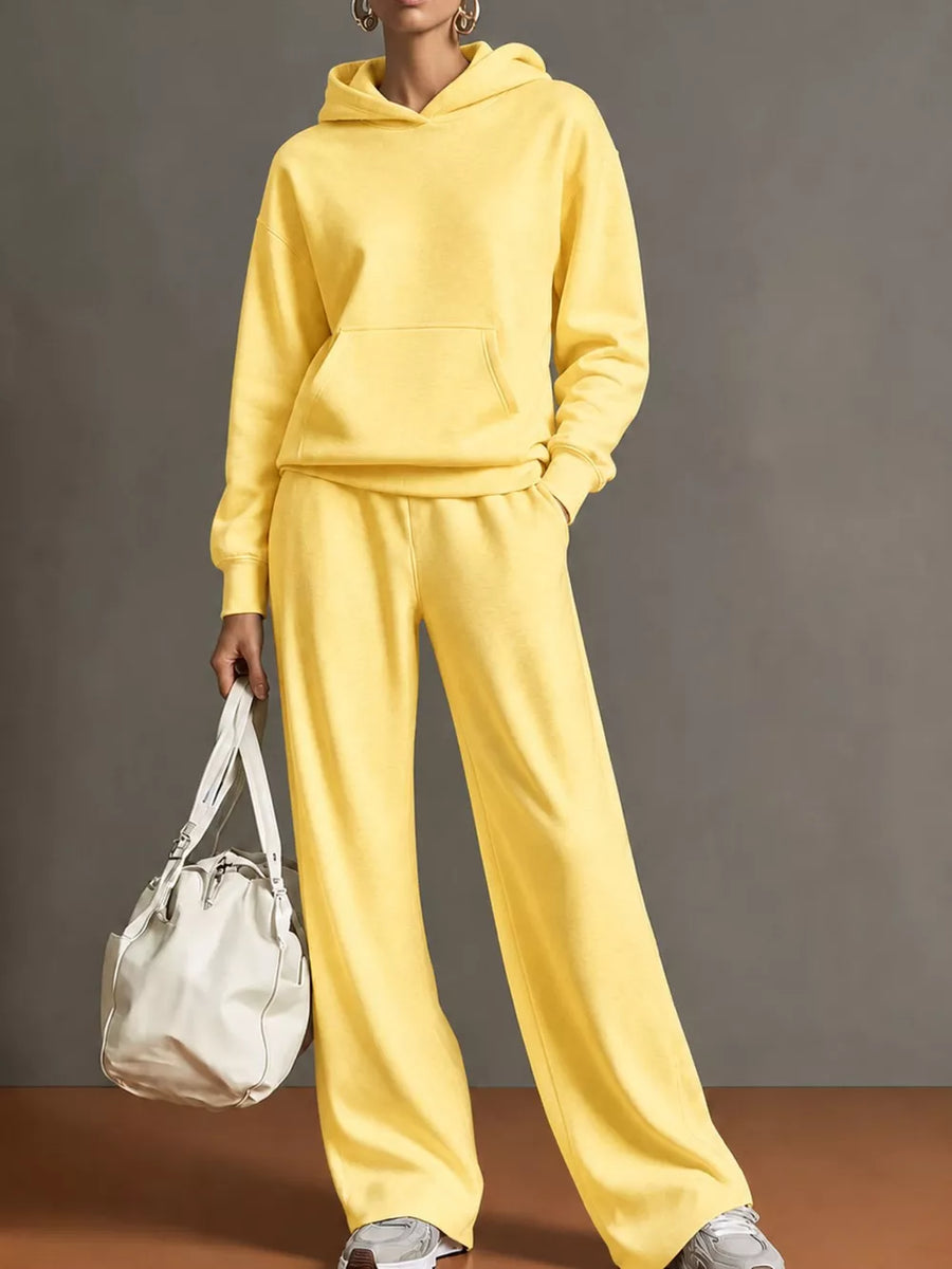 Beige lounge set with full-length and pullover, drawstring, elastic