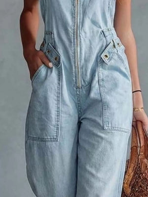 White jumpsuit with ankle-length and zip-front